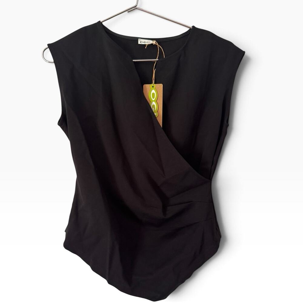 NWT OGL Surplice Wide Shoulder Tucked Angled Tank Top Size Medium Black